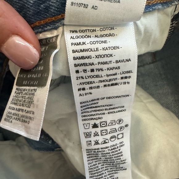 Levi’s Ribcage Straight Ankle - Picture 5 of 5